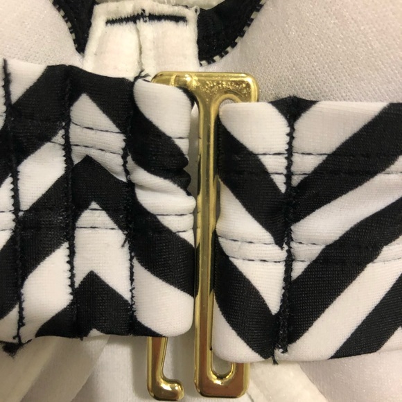 Ava & Viv Plus Size Bikini Top - Picture 5 of 9